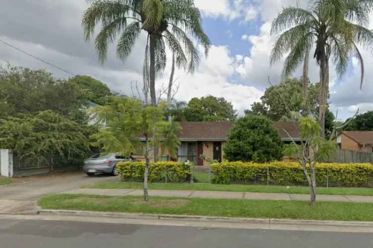 Renovators Delight 4 Bed Home 733sqm Block Granny Flat Potential