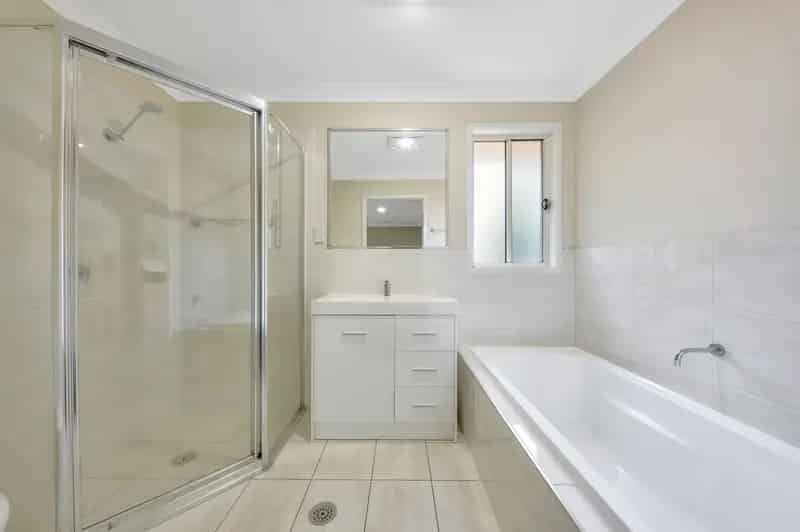 Real Estate For Lease - 10a Horsfall Street - Ermington , NSW