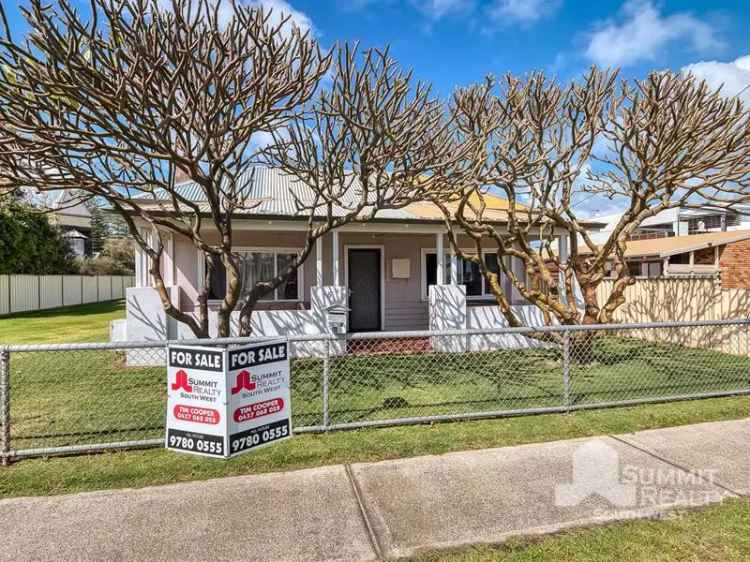 House For Sale in Bunbury, Western Australia