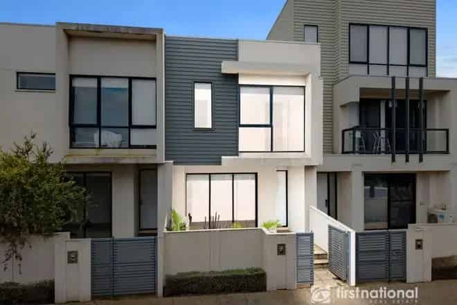 Apartment For Sale , 29, Quay Boulevard, Melbourne, Victoria