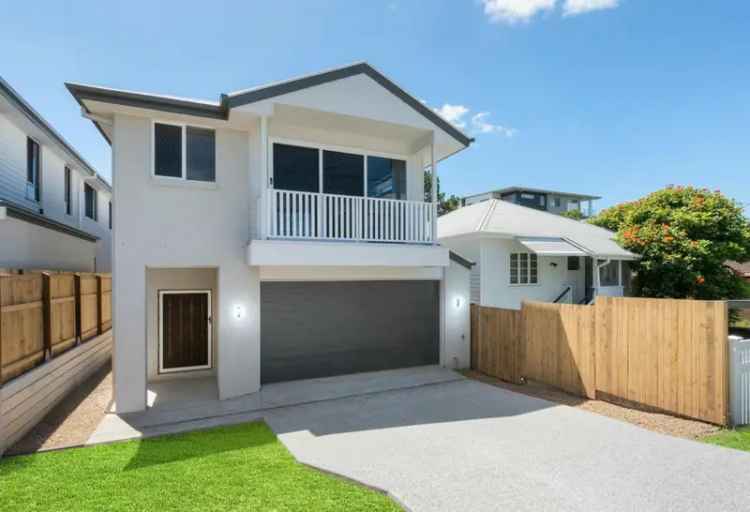 Rent Luxury Home in Chermside with Modern Amenities and Spacious Living