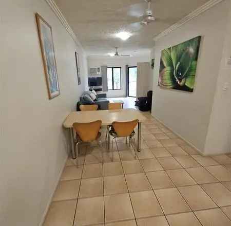 Apartment For Rent in Cairns, Queensland