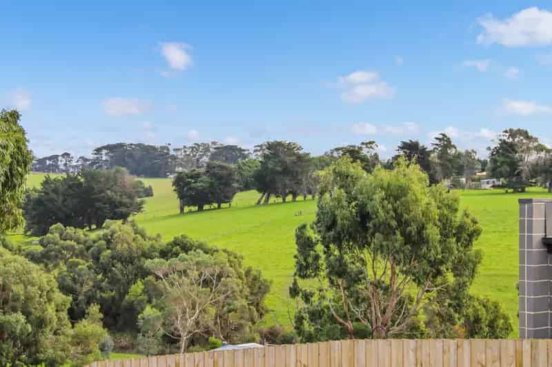 Buy Land in Leongatha with Stunning Views and Essential Services