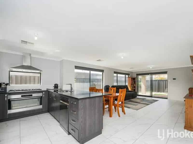 House For Sale , City of Swan, Western Australia