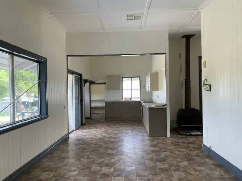 House For Sale , 10, Liverpool Street, Mitchell, Queensland