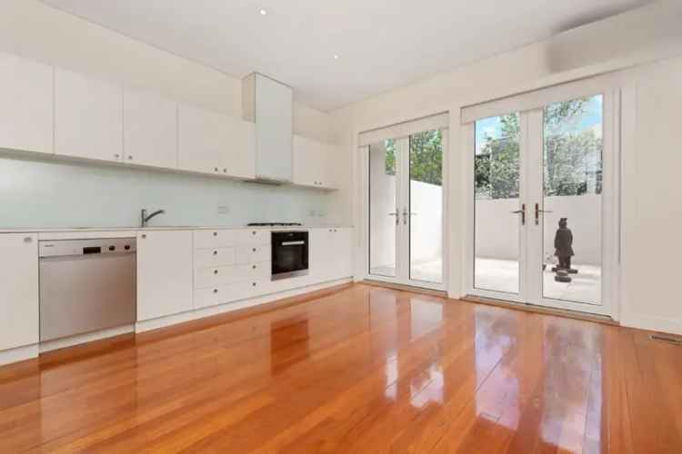 House For Rent in 129, Chetwynd Street, Melbourne, Victoria