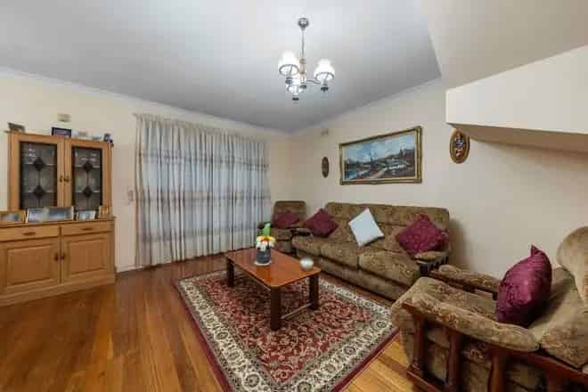 House For Sale , 317, Douglas Parade, Melbourne, Victoria