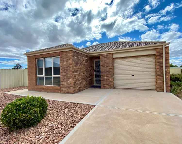 11 McDonald Drive, Whyalla Stuart