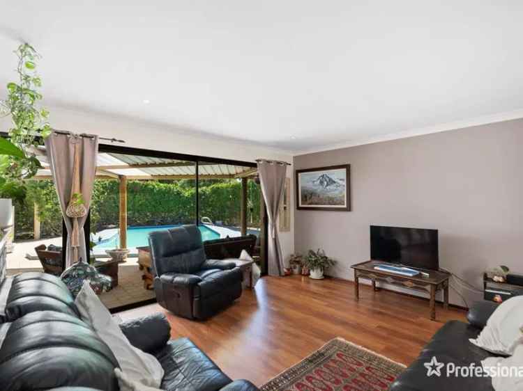 House For Sale in City Of Kalamunda, Western Australia