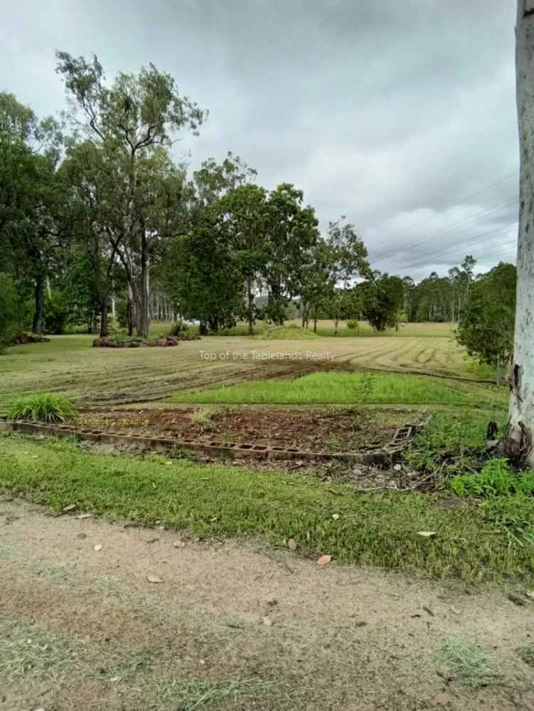 Rural property For Sale in Millstream, Queensland