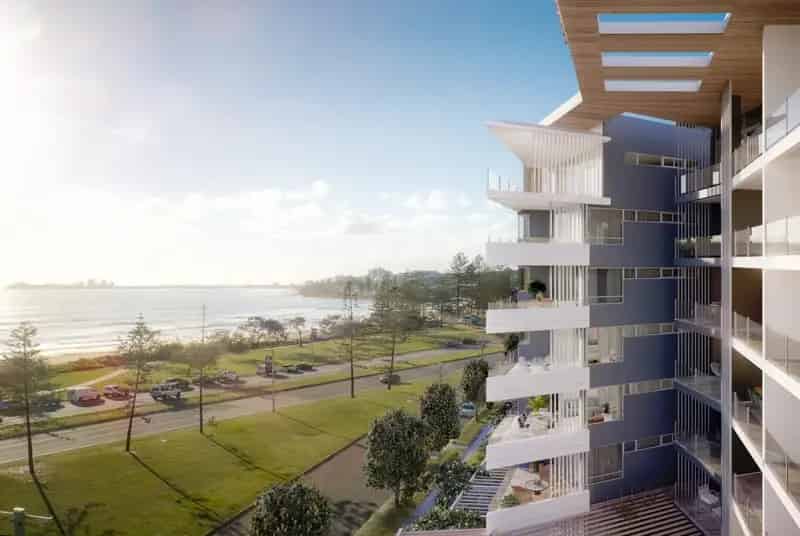buy caretaking business beachfront at Alexandra Headland with flexibility