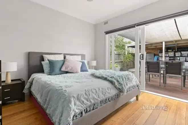 House For Sale , 118, Halsey Road, Melbourne, Victoria