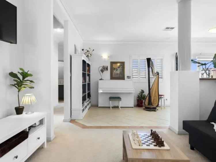 House For Sale in City of Joondalup, Western Australia