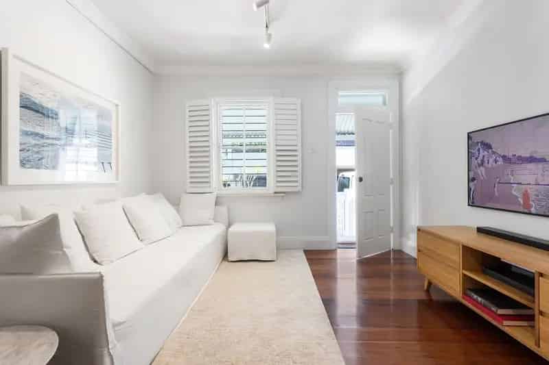 House Auction - 15 Morrissey Road, Erskineville NSW 2043