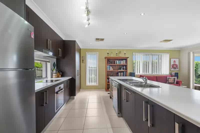 Real Estate For Sale - 60 Gum Street - Warner , QLD