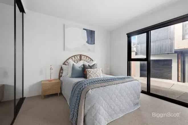Apartment For Sale , 5A, Little Kent Street, Melbourne, Victoria