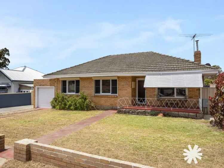 House For Sale in City of Melville, Western Australia