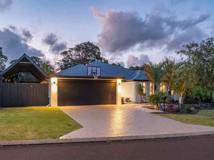 House For Sale in Dunsborough, Western Australia