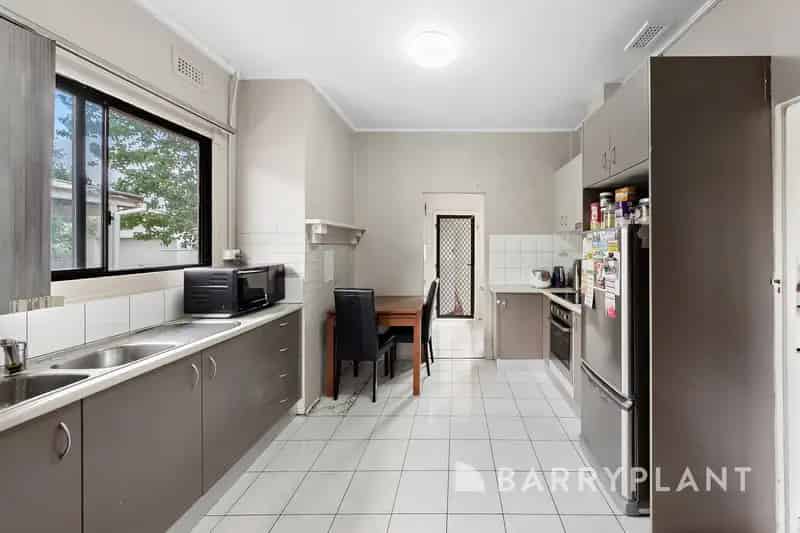 Solid 3-Bedroom Home – Prime Location & Investment Opportunity!