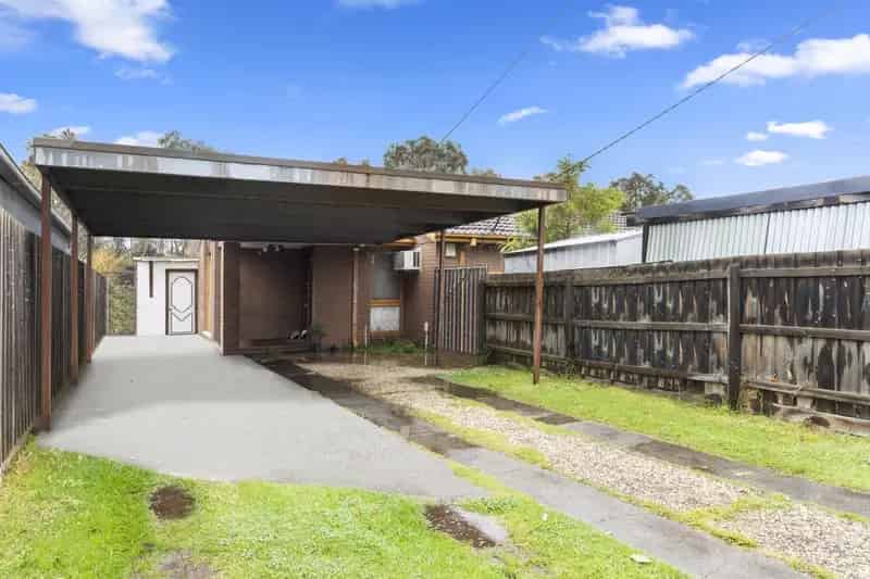 ENDLESS OPPORTUNITIES ON 794m2 (APPROX.)