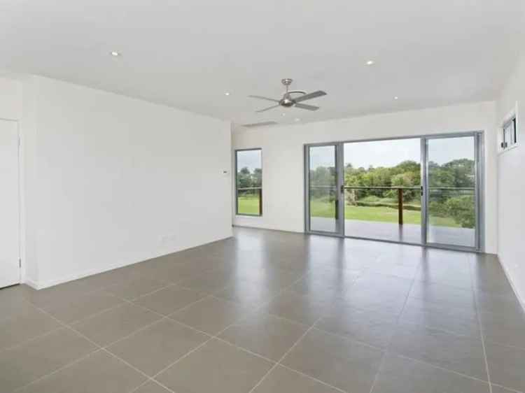 Modern 4-Bedroom Home in Bellmere!