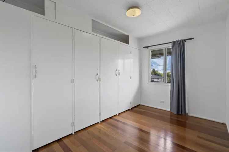 House For Rent in 27, Tolverne Street, Greater Brisbane, Queensland