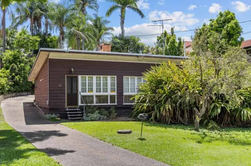 Idyllic Cottage Living in Prestigious Toowong Locale