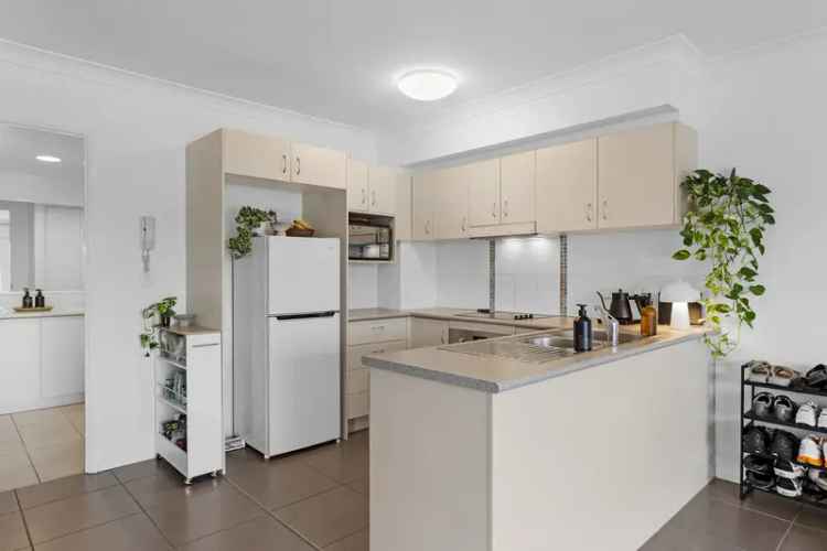 Mudgeeraba Hinterland View Apartment Spacious One Bedroom Pet Friendly