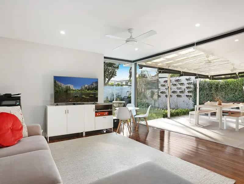 Real Estate For Lease - 33 Tuffy Avenue - Sans Souci , NSW