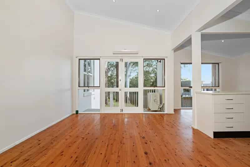 Real Estate For Lease - 27 Windarra Crescent - Wahroonga , NSW