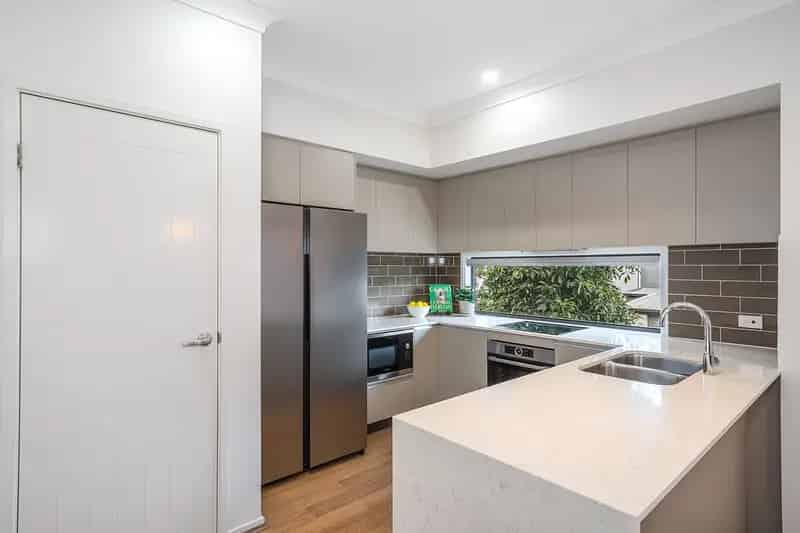 Sleek, Low Maintenance Living at its Very Finest!