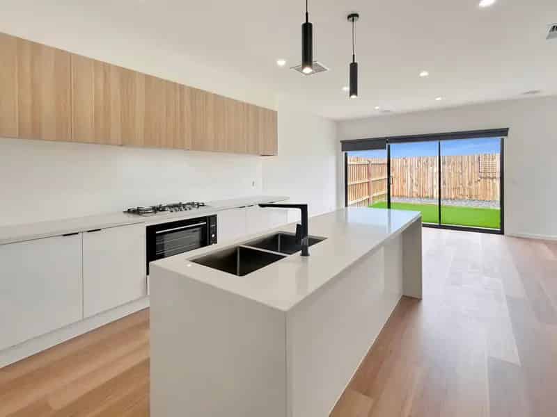 BRAND NEW HOME IN AN IDEAL LOCATION