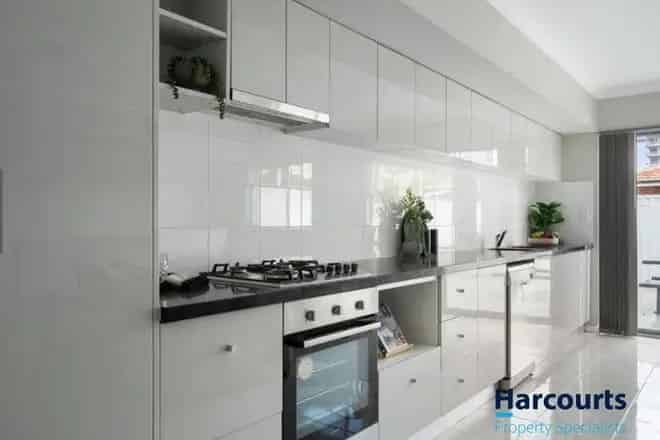 House For Rent , 5, First Avenue, Melbourne, Victoria