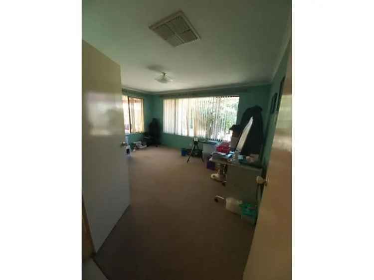 House For Rent in City of Gosnells, Western Australia