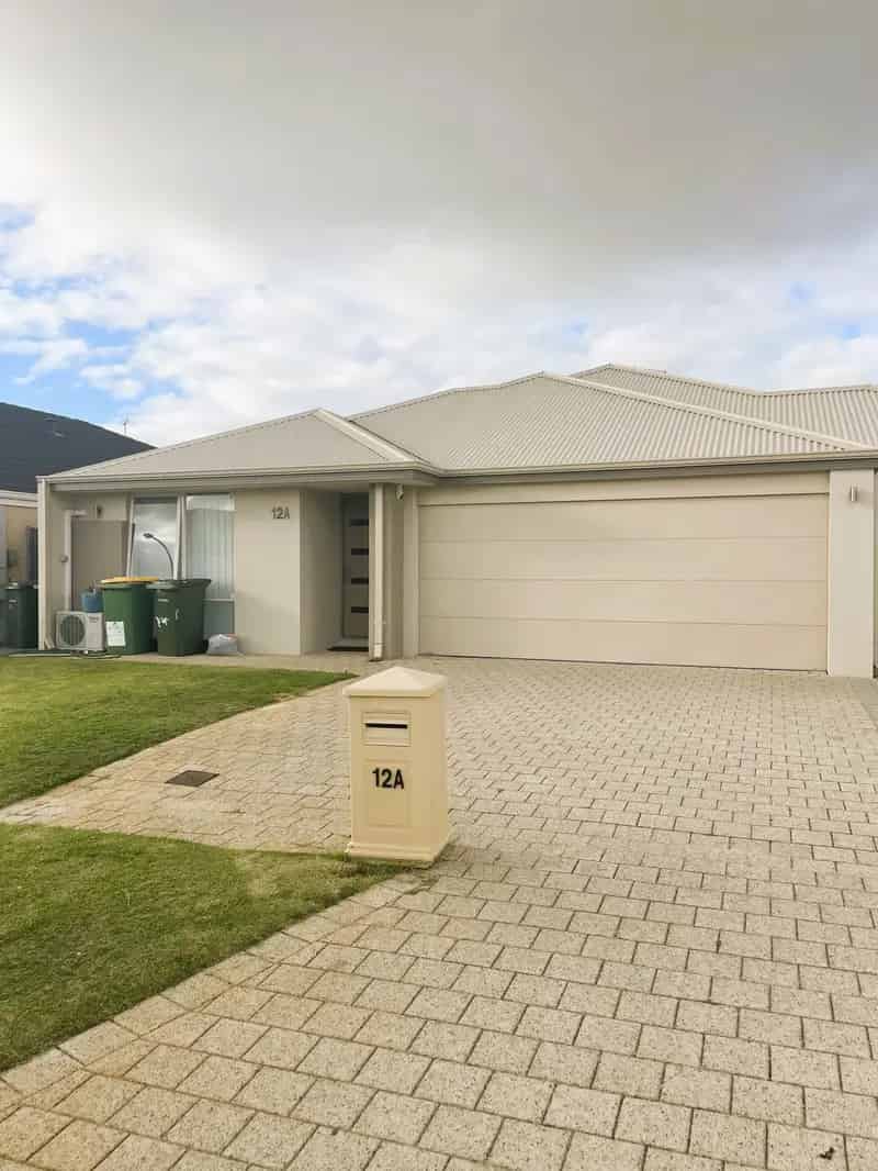 12a Balivanich Loop, Seville Grove WA 6112 - Duplex For Lease
