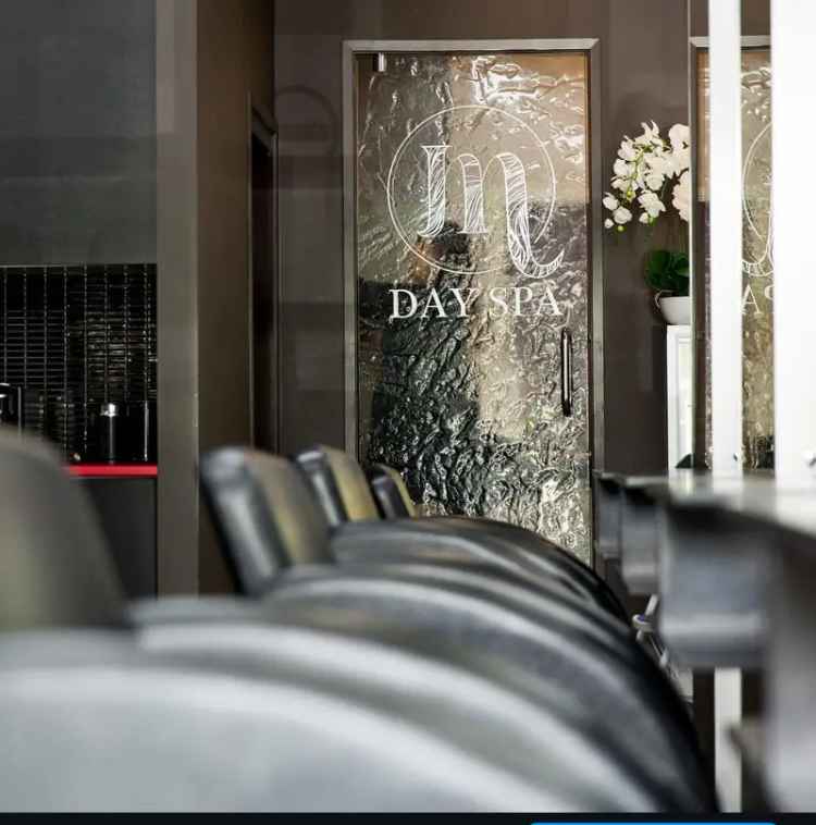 Hair Salon & Day Spa - South Brisbane long and well established