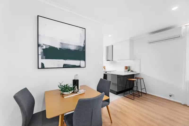 Top-notch turn-key residence
