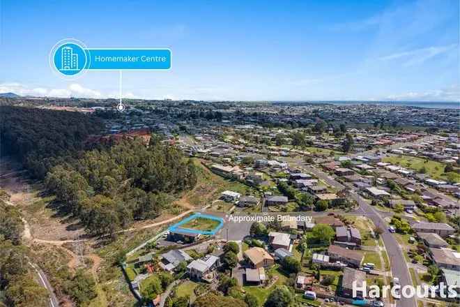 Land For Sale in Devonport, Tasmania