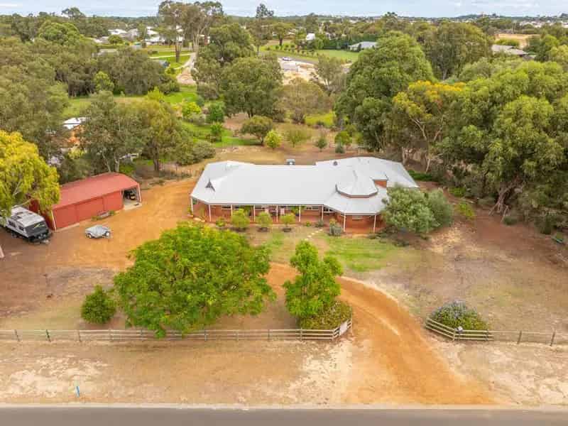 House For Sale , Shire Of Harvey, Western Australia