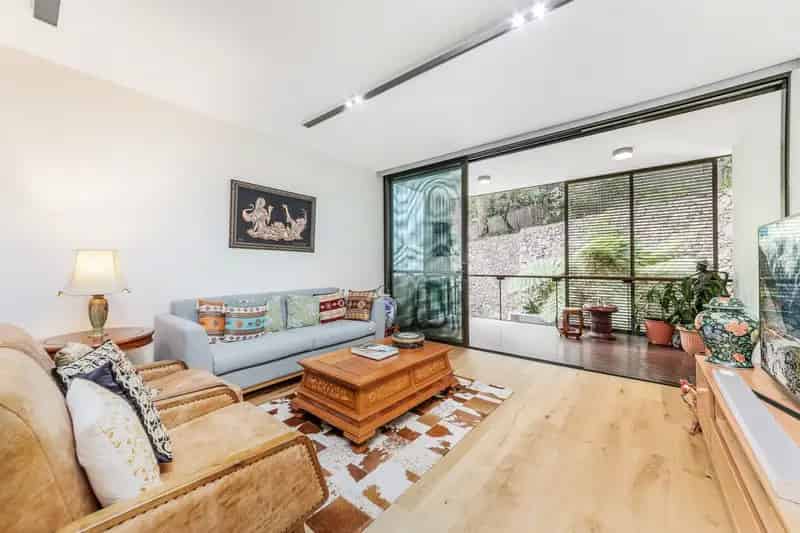 Stunning North Aspect Designer Sanctuary, Walk To Rail