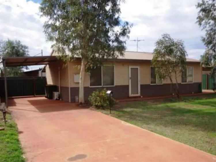 Modern 3-Bedroom Home Near Town