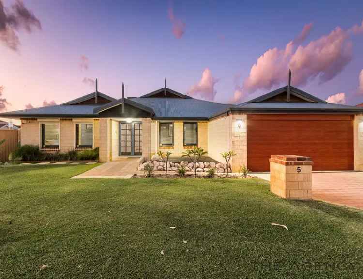 House For Sale - 5 Packenham Promenade, Canning Vale WA 6155