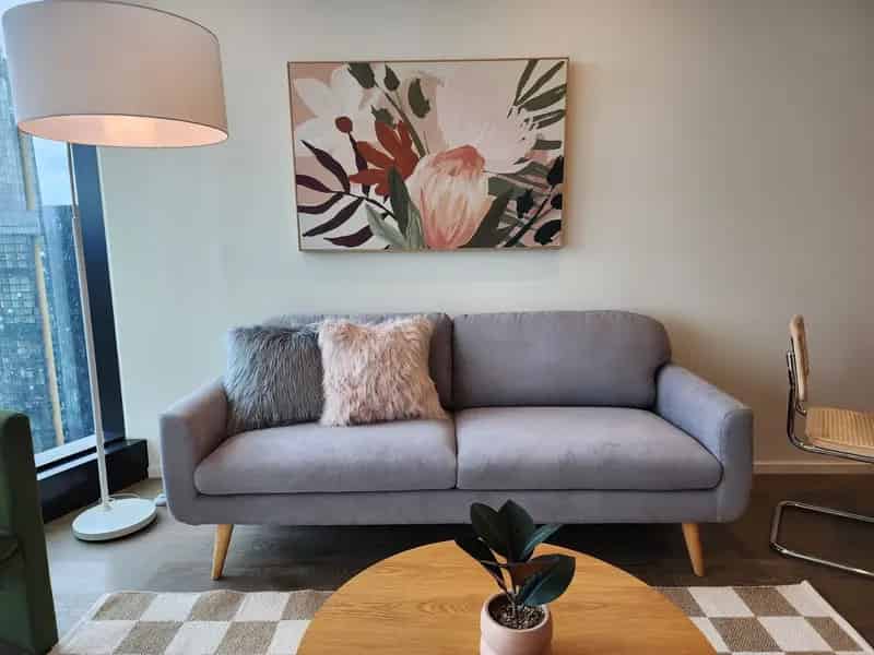 Rent Contemporary Furnished Apartment in Southbank with Amazing Views
