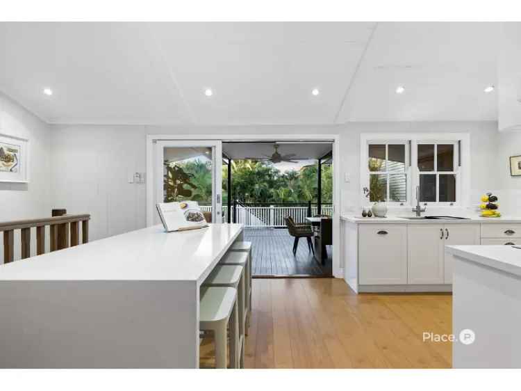 New Farm Queenslander Home Modern Elegance Timeless Charm Family Haven