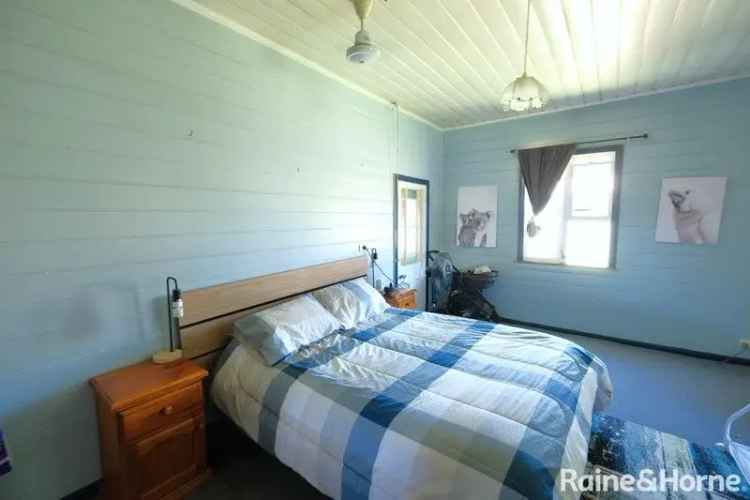 3 Bedroom Weatherboard Home Near Ross Hill Public School and CBD