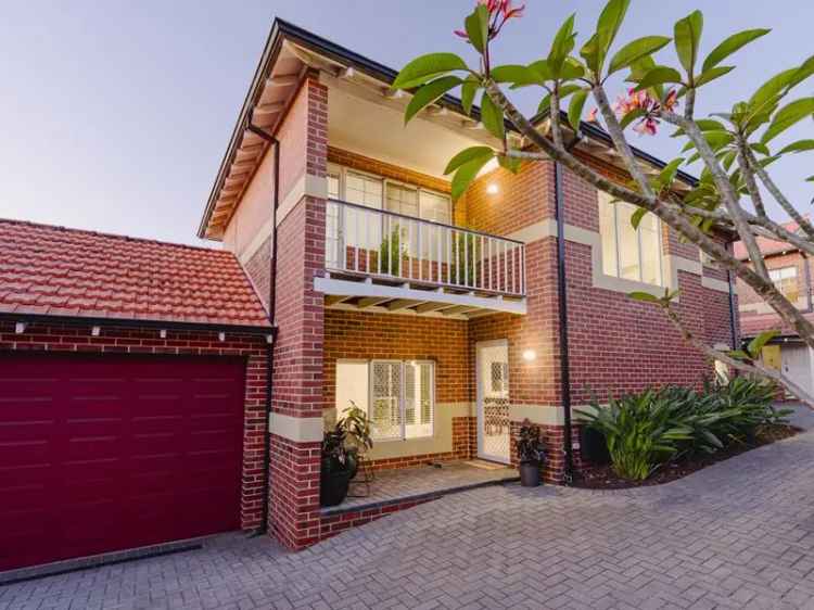 House For Sale in City of Stirling, Western Australia