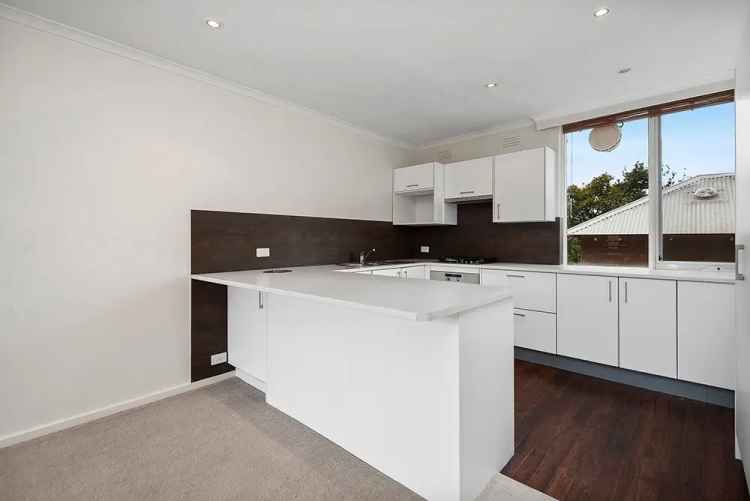 Residential For Sale in Melbourne, Victoria