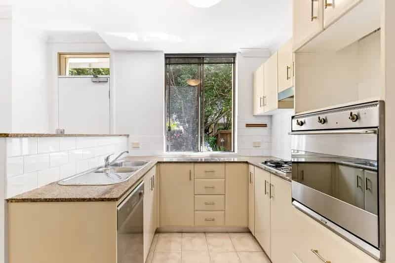 Real Estate For Lease - 3 Hycraft Walk - Five Dock , NSW