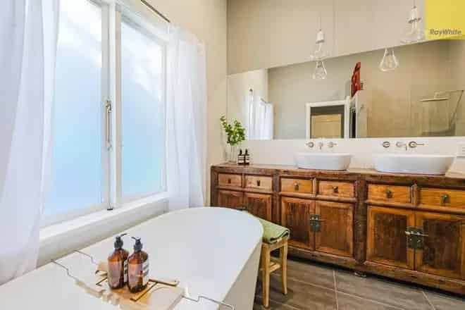 House For Sale , 8, Margaret Drive, Bacchus Marsh, Victoria