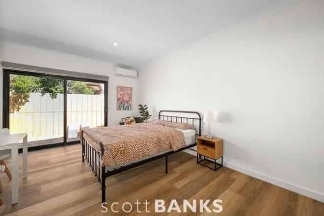 Apartment For Rent , 3, Richmond Crescent, Melbourne, Victoria